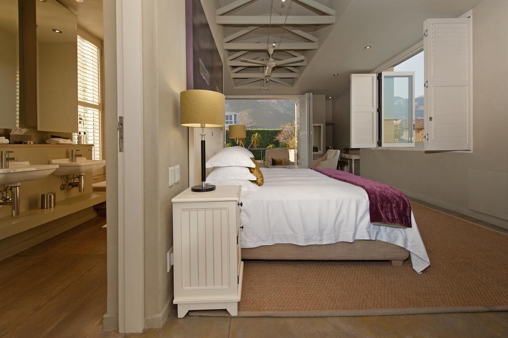 Mosselberg On Grotto Beach Hermanus Exterior foto